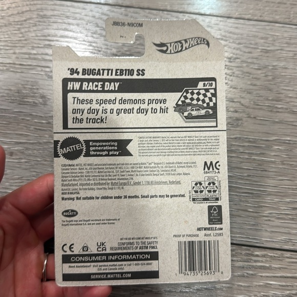 Hot Wheels ‘94 Bugatti EB110 SS - HW Race Day Series - Picture 2 of 3